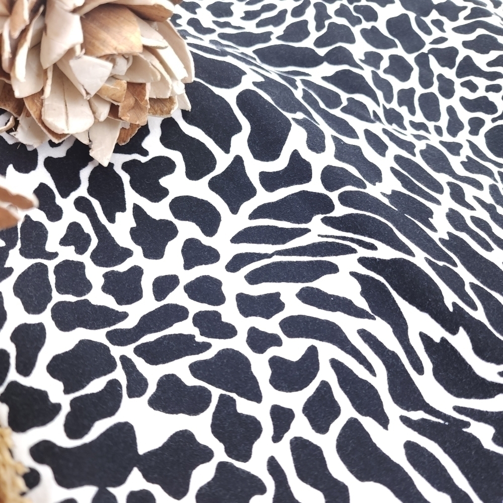 Ann Klein Stretch Black White Animal Print sz 6 - Picture 7 of 9